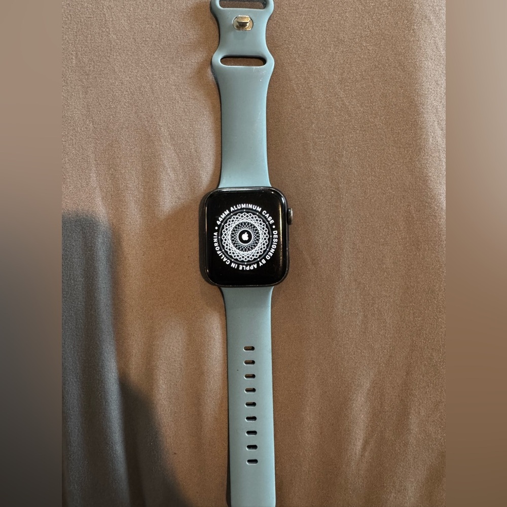 Apple Watch Series 5 - 44mm
